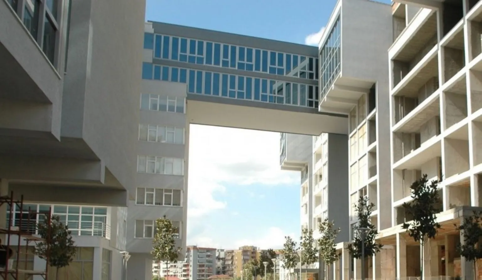 Kompleksi Kika